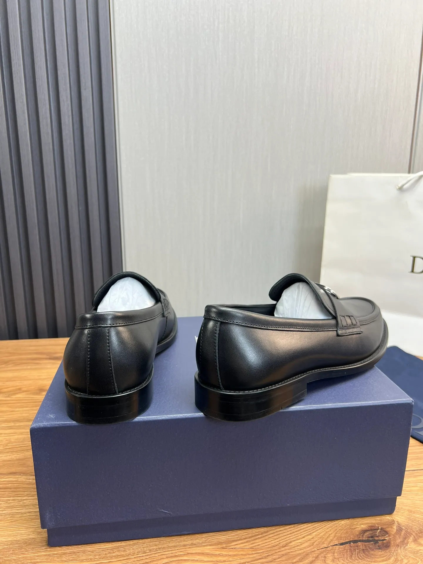 Men's men's shoes💰560💰 Dior men's business casual leather shoes👞all use imported original brand leather, just to create a more comfortable wearing experience, upper: original cowhide➕imported sheepskin lining, original non-slip and wear-resistant rubber outsole✔️36-45 (38.45 non-returnable)